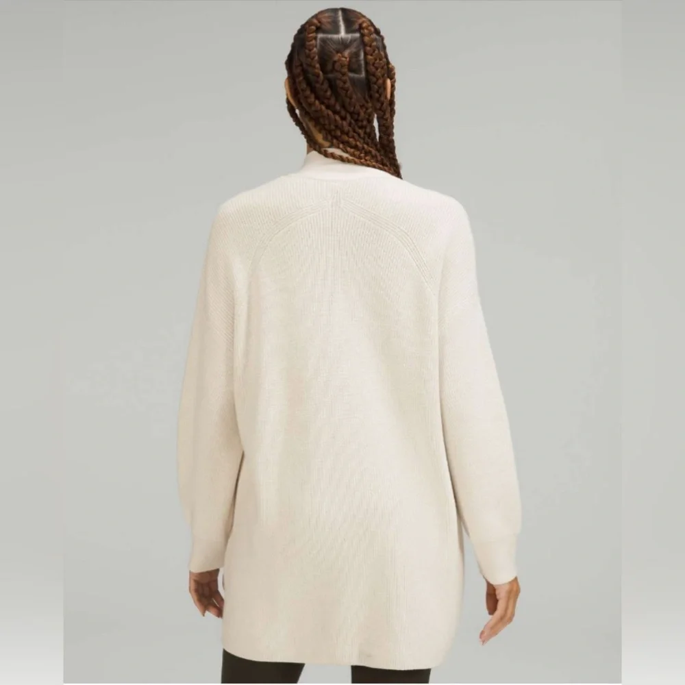 Lululemon Merino Wool-Blend Ribbed Long Wrap Sweater
White Opal Size 2 - Picture 2 of 7